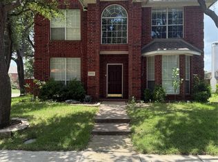 3733 Red Oak Trl, The Colony, TX 75056