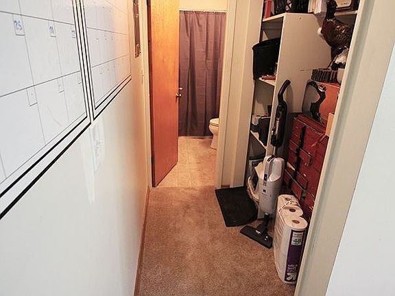 5th image of 3816 13th Ave W APT 4