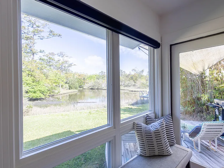 532 Wesley Oak Cir — Photo 12