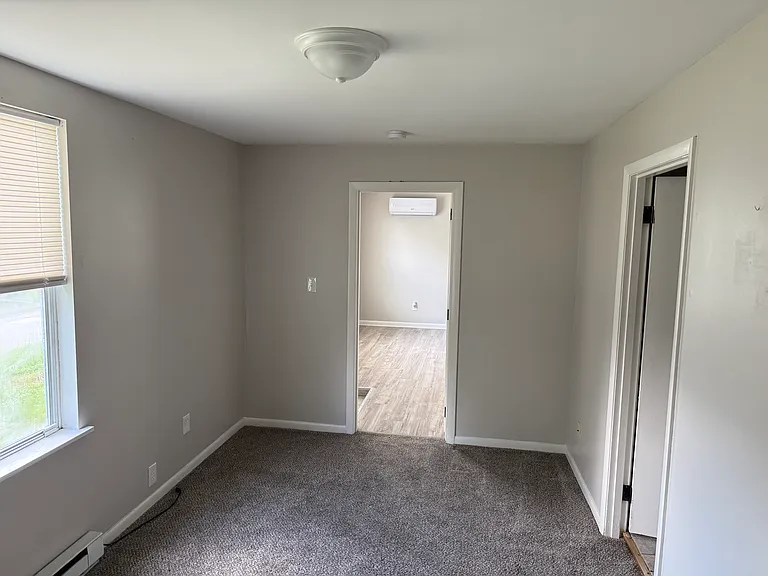 490 Ashland Ter #1 — Photo 9
