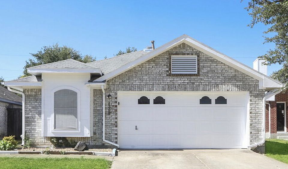 1st image of 420 Loma Alta Dr