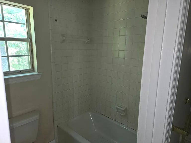2035 Rock Bluff Rd — Photo 27