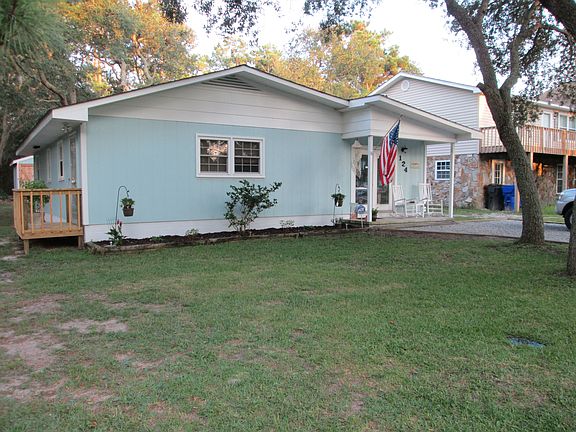 2nd image of 124 NW 13th St