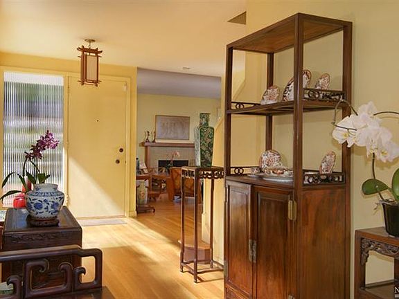 4th image of 440 Bella Vista Ave
