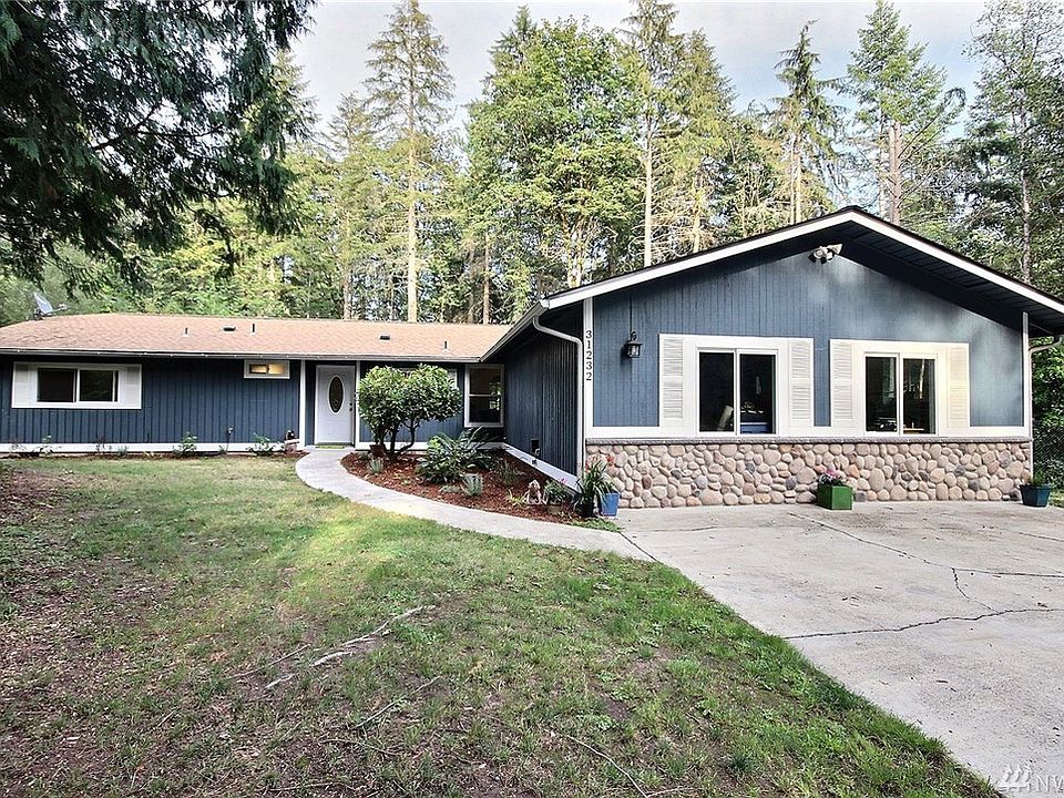 1st image of 31232 E Lake Morton Dr SE