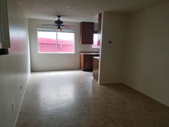 2nd image of 1032 Pierce St