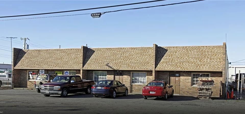 1st image of 121 Southgate Ave