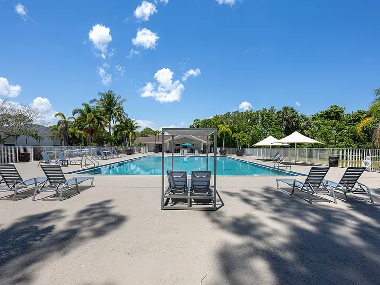 10X Harbour Cay — Photo 2