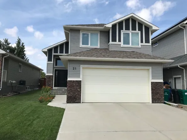 21 Riverford Close W, Lethbridge, AB T1K 8E5