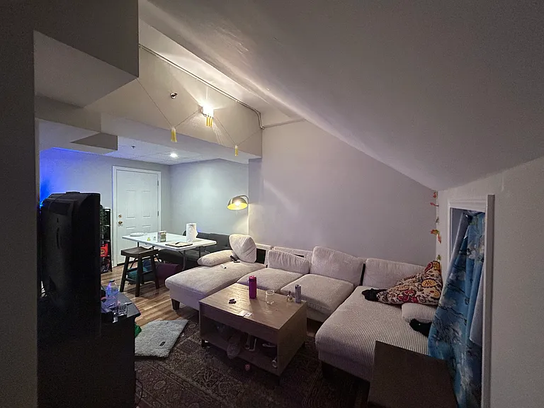 1193 Commonwealth Ave #2 — Photo 12