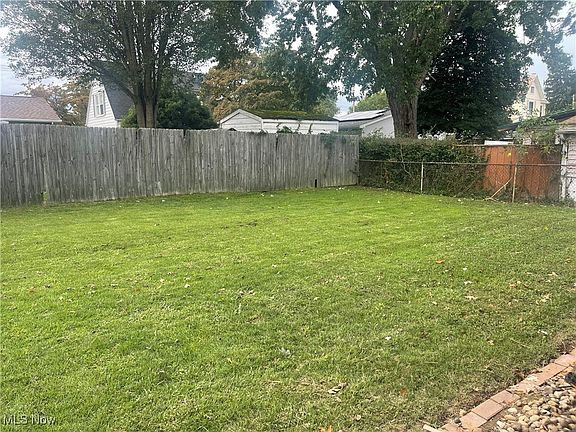 2nd image of 508 42nd St
