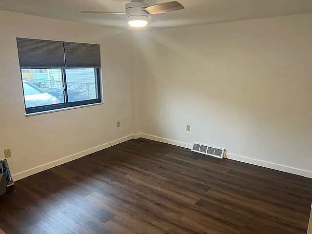 2 bed, 600 sqft, $950 — Photo 2