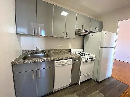 3rd image of 140-58 34th Ave #2D