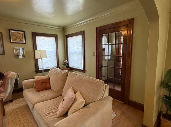 4214 W Martin Dr