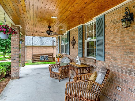3rd image of 4091 Weathered Oaks Ln