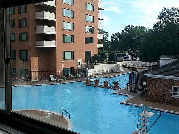 3rd image of 1011 Arlington Blvd Floor 5