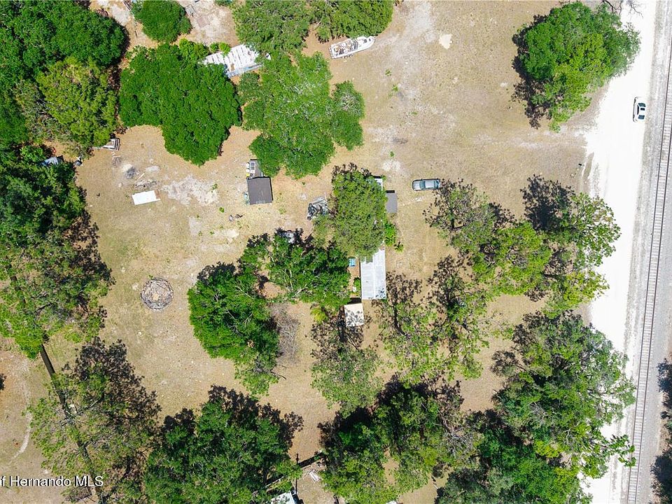 2nd image of 12811 Lussier Ln