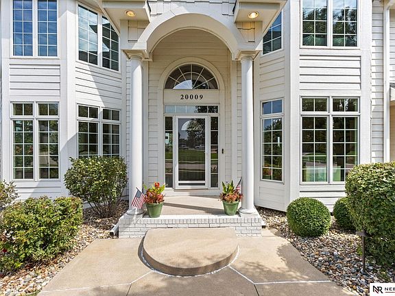 5th image of 20009 Elkhorn Ridge Dr