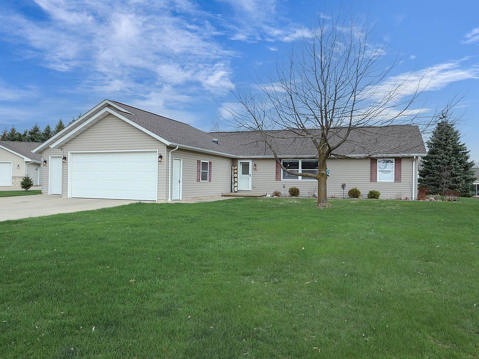 1st image of 605 Field Crest Ln