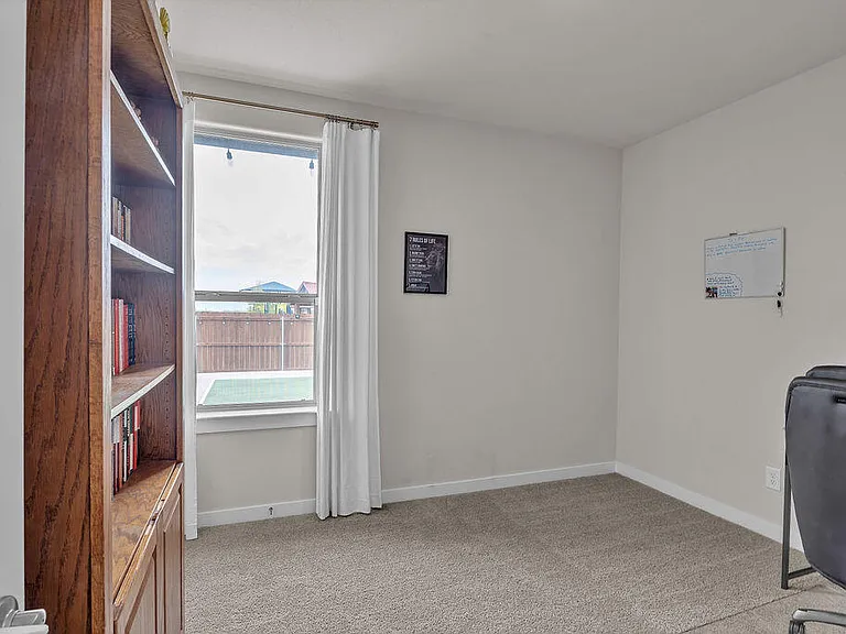 7012 Expedition Dr — Photo 24