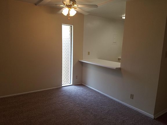 5th image of 1005 Queen Ann Dr