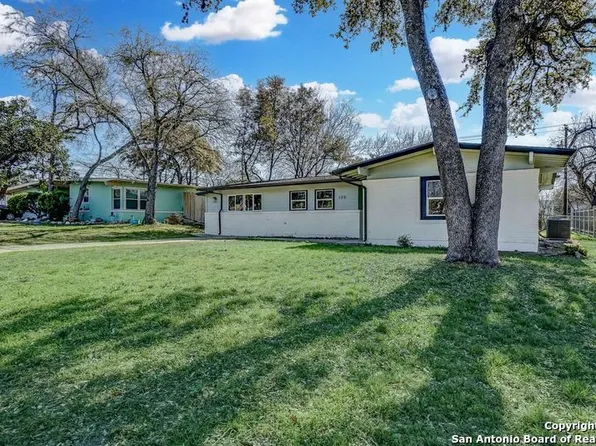 106 Green Meadow, San Antonio, TX 78213