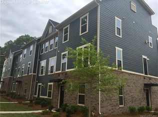 1324 Queen Lyon Ct #0002F, Charlotte, NC 28205