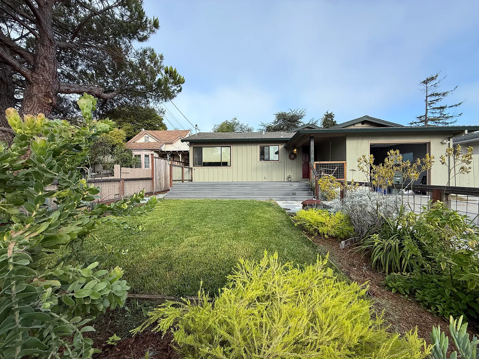 204 Dimond St — Photo 1