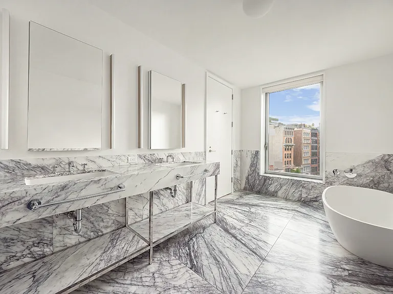 347 Bowery #5/6 — Photo 17
