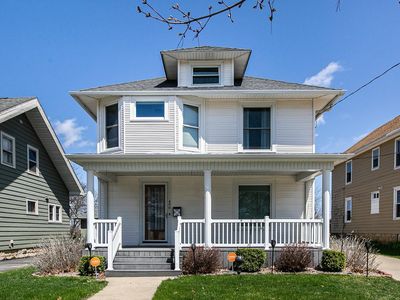 490 S Grandview Ave, Dubuque, IA, 52003