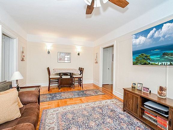 3rd image of 185 Marine Ave APT 6J
