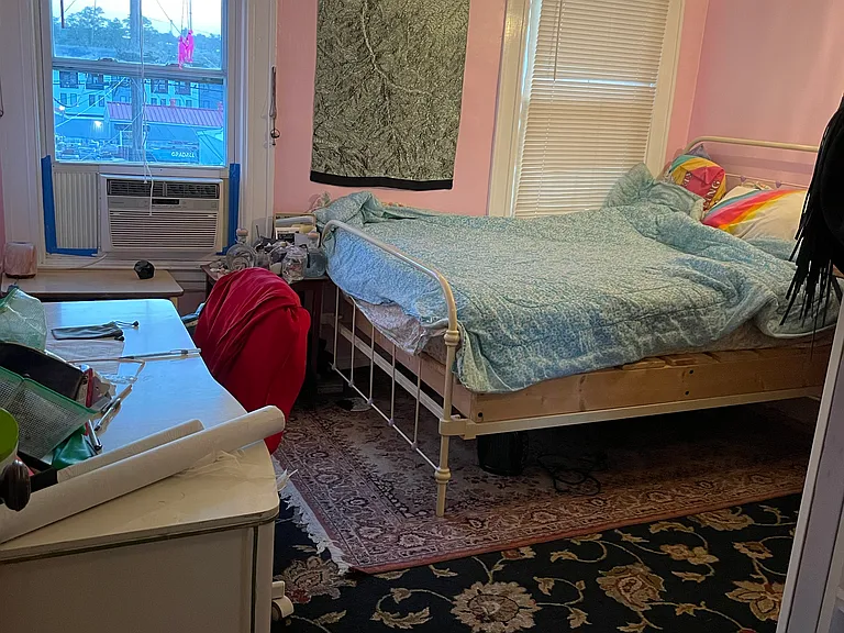 3908 Falls Rd — Photo 3