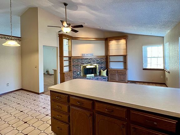 5th image of 1133 SW 133rd Pl