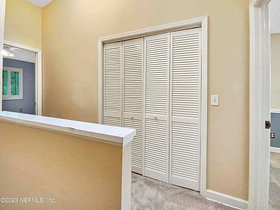 5th image of 8300 Plaza Gate Ln APT 1142