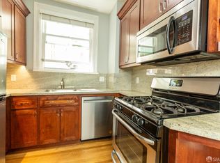 3440 Pierce St #3, San Francisco, CA 94123