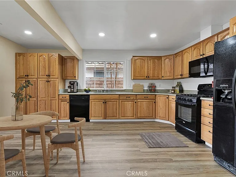 12802 Rain Shadow Rd — Photo 2