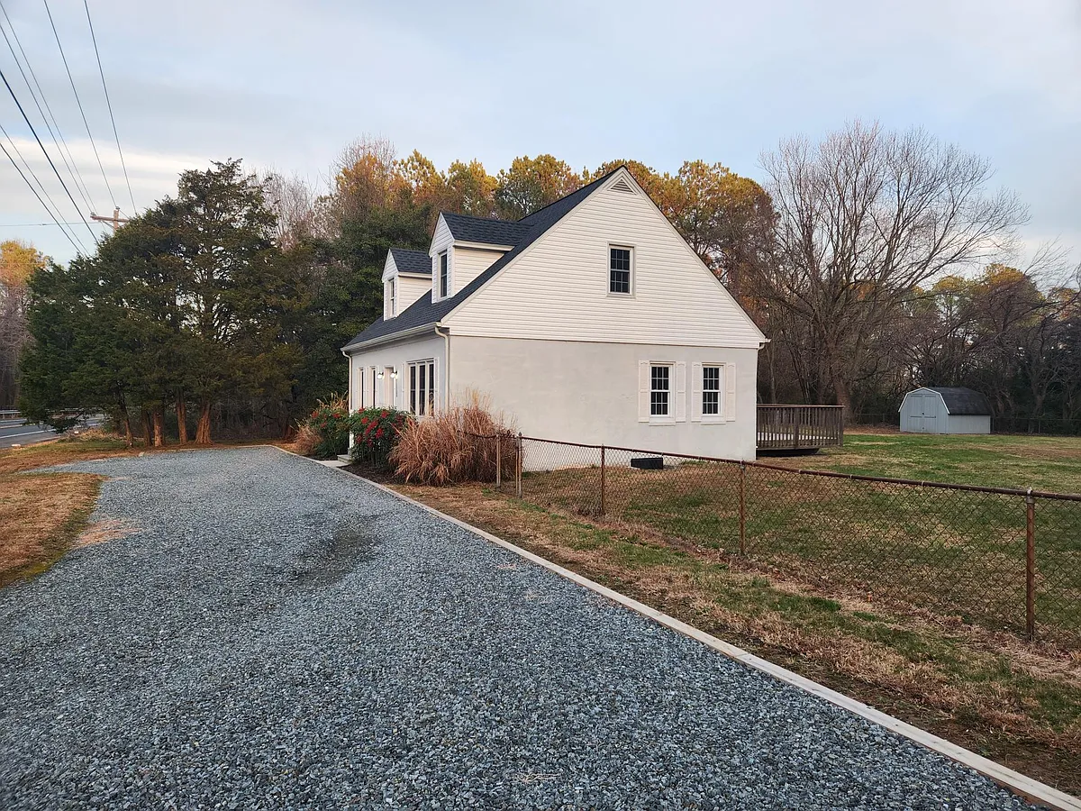 Building Photo - 1101 Romancoke Rd