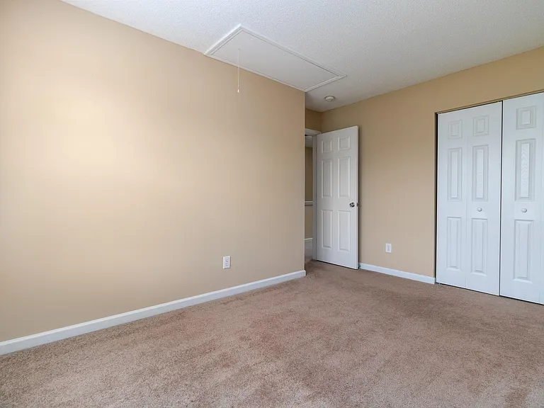 1756 Olivers Crossing Cir — Photo 4