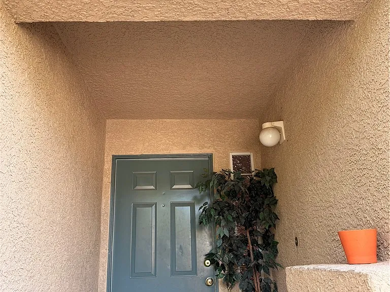 830 Cozette Ct #206 — Photo 15