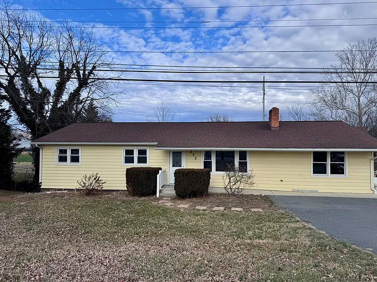 270 Bowman Rd — Photo 1