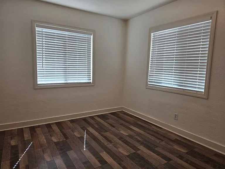 2050 Bransetter 5410 Cedars Rd — Photo 18