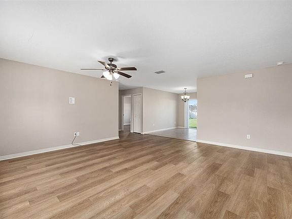 4th image of 16362 SW 27 Terrace Rd