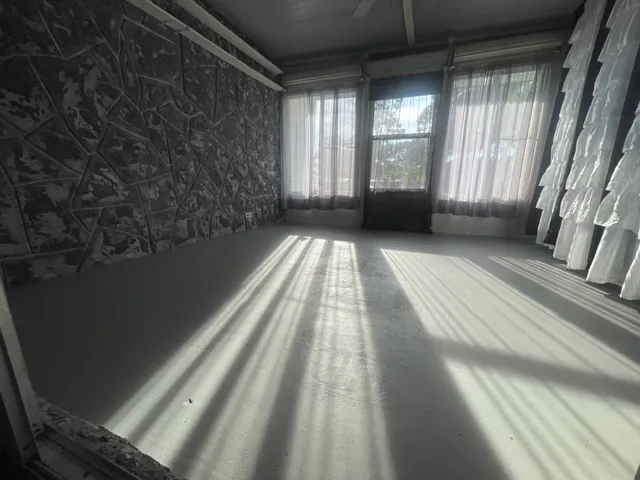 7001 142nd Ave #131 — Photo 5