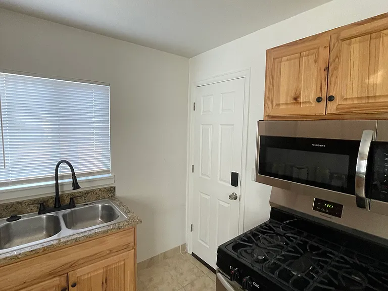 2417 S Marion St — Photo 4
