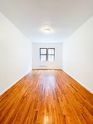 Rented by Urban Real Estate Inc