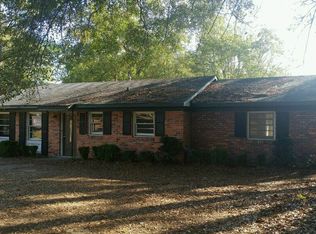 1827 Pinecrest Dr, Montgomery, AL 36107