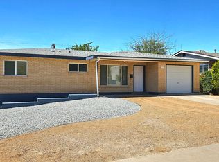 1709 Cornell Dr SE, Albuquerque, NM 87106