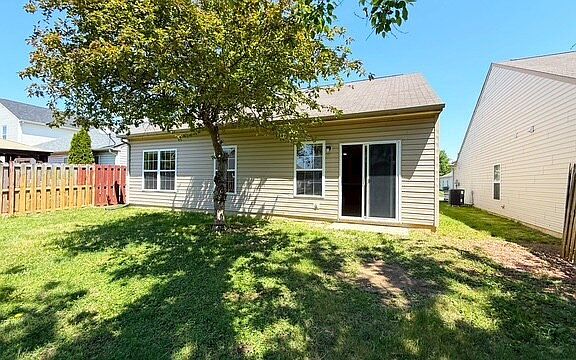 2nd image of 3718 Laurel Cherry Ln