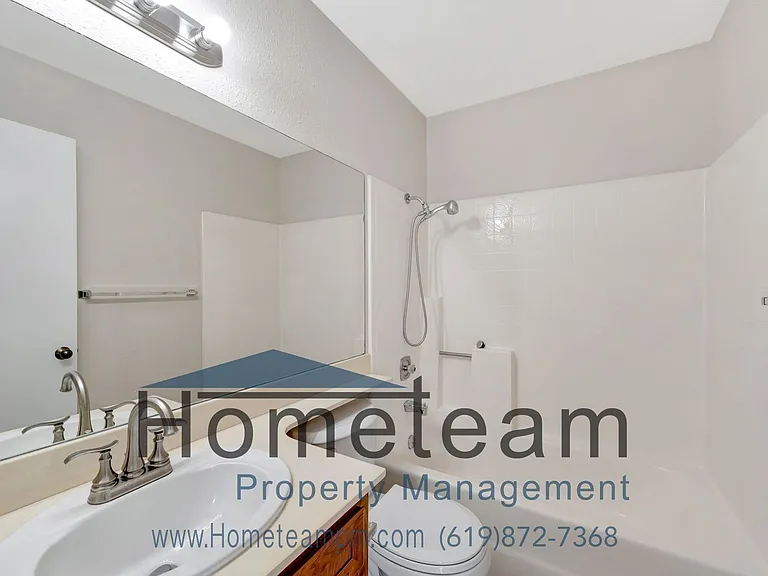 1526 Apache Dr #C — Photo 8