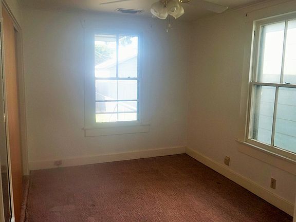 5th image of 4612 Avenue Q